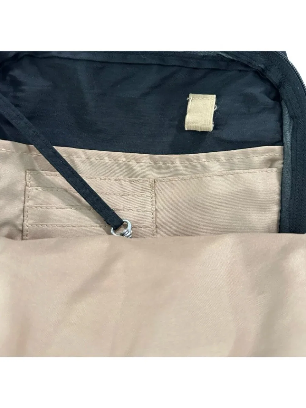 Baggallini Nylon Sling Crossbody Bag Backpack Travel Minimalist Multi pockets